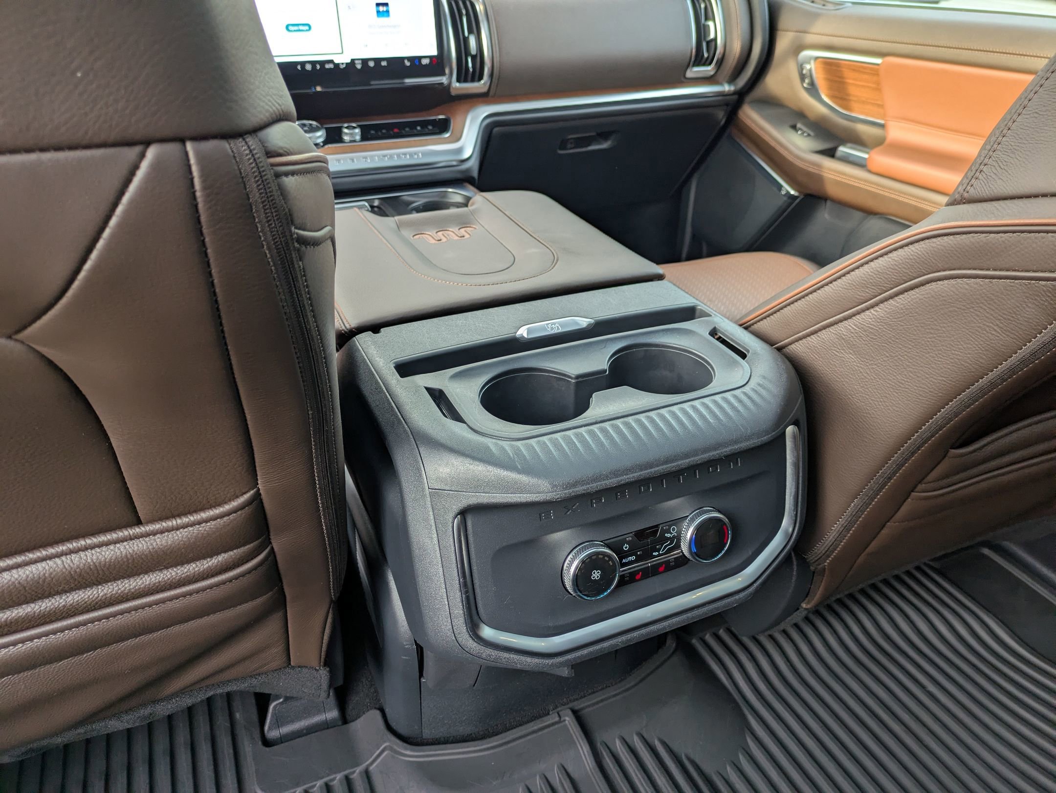 Certified 2025 Ford Expedition King Ranch image 30