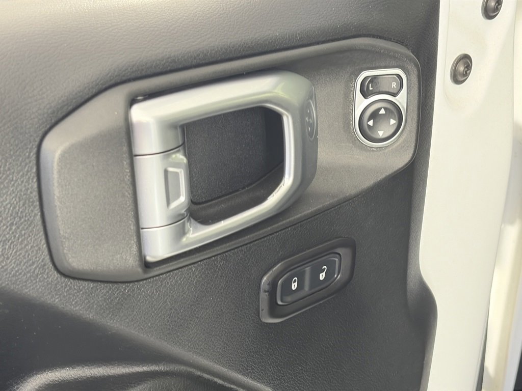 Used 2018 Jeep Wrangler Unlimited Sport S image 27