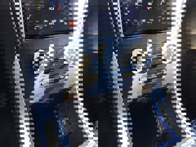 Certified 2023 Ford Edge SEL w/ Convenience Package image 15