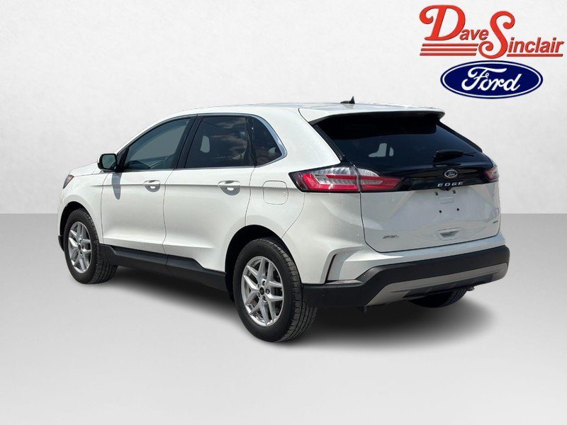 Certified 2024 Ford Edge SEL w/ Convenience Package AWD/4WD image 9