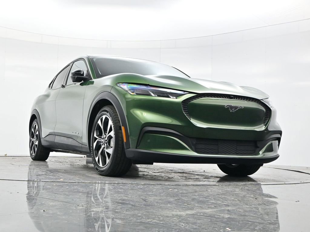 Certified 2025 Ford Mustang Mach-E Select w/ Comfort Package Lite image 22