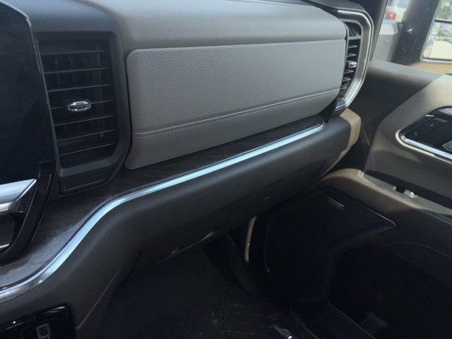 Used 2024 Chevrolet Silverado 2500 LTZ w/ LTZ Plus Package AWD/4WD image 23