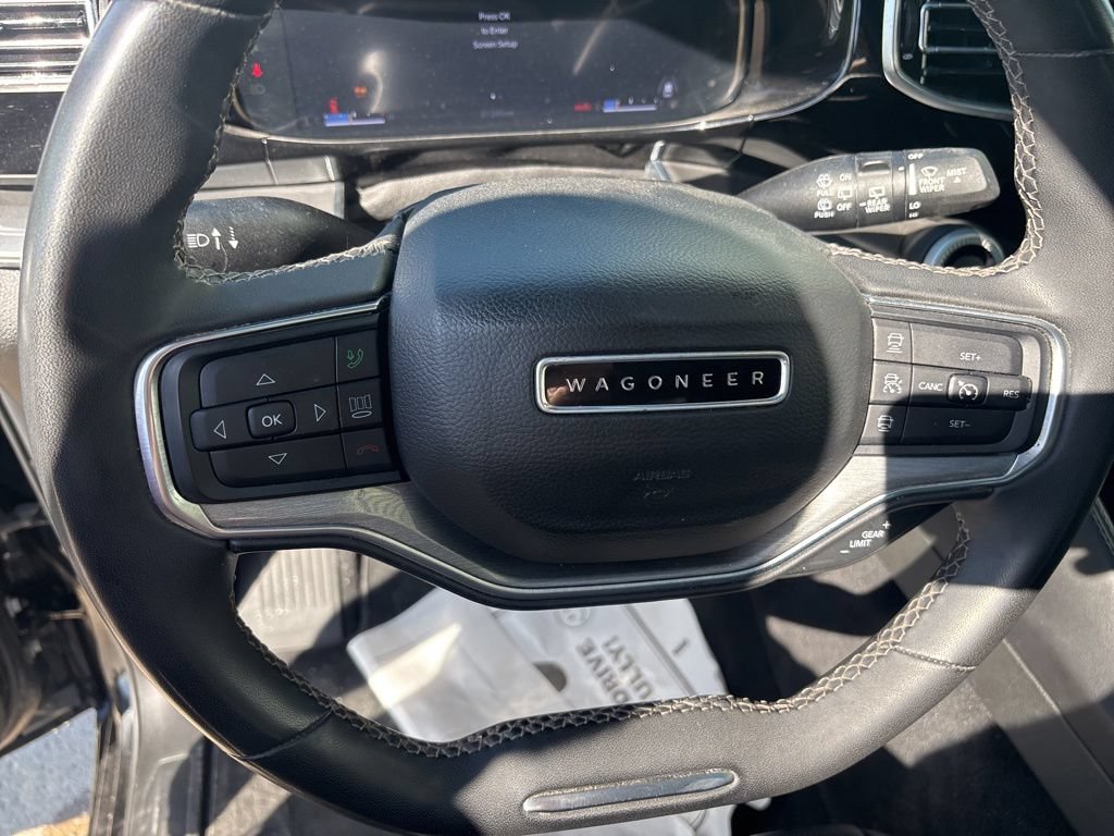 Used 2022 Jeep Wagoneer Series II AWD/4WD image 15
