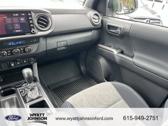 Used 2023 Toyota Tacoma TRD Off-Road AWD/4WD image 14