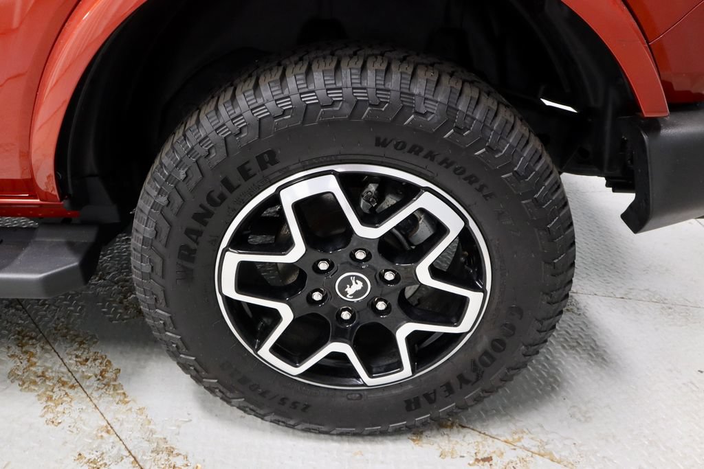 Certified 2023 Ford Bronco Outer Banks AWD/4WD image 18