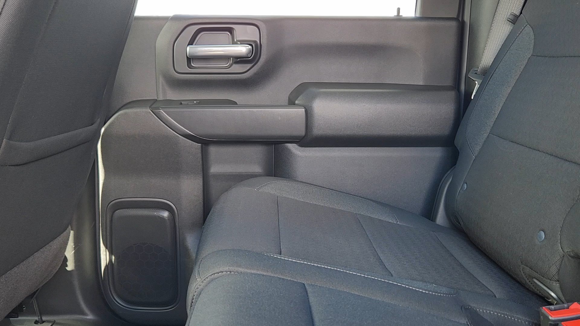 Used 2025 Chevrolet Silverado 2500 Custom w/ Custom Convenience Package AWD/4WD image 16