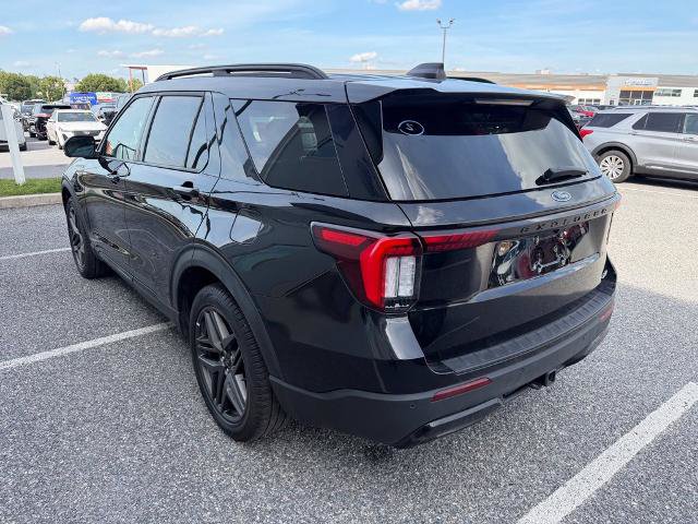 Certified 2025 Ford Explorer ST-Line w/ ST-Line Street Pack AWD/4WD image 6