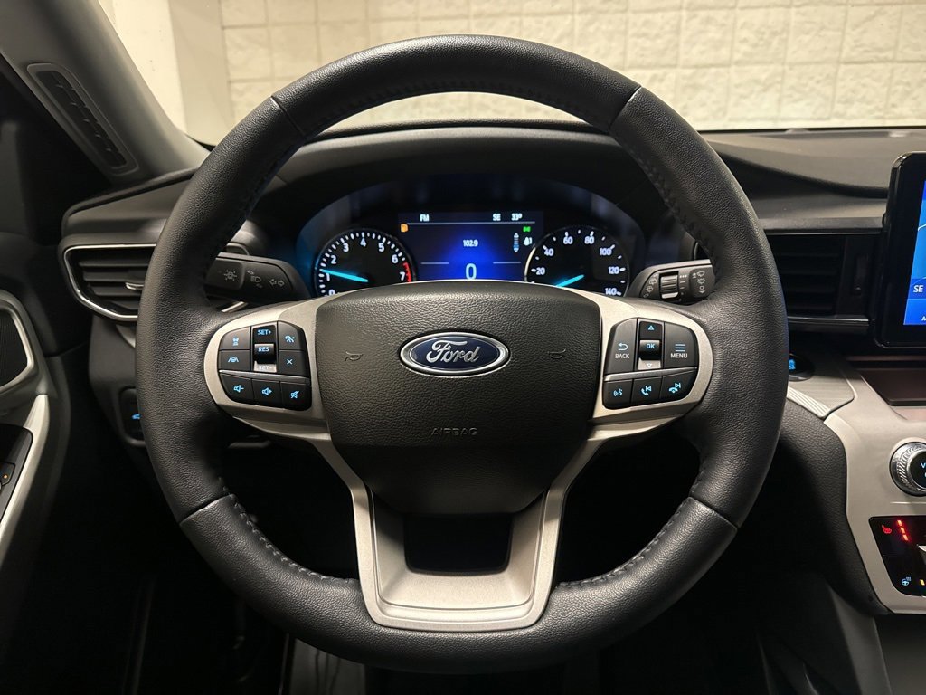 Certified 2023 Ford Explorer XLT w/ Equipment Group 202A image 27