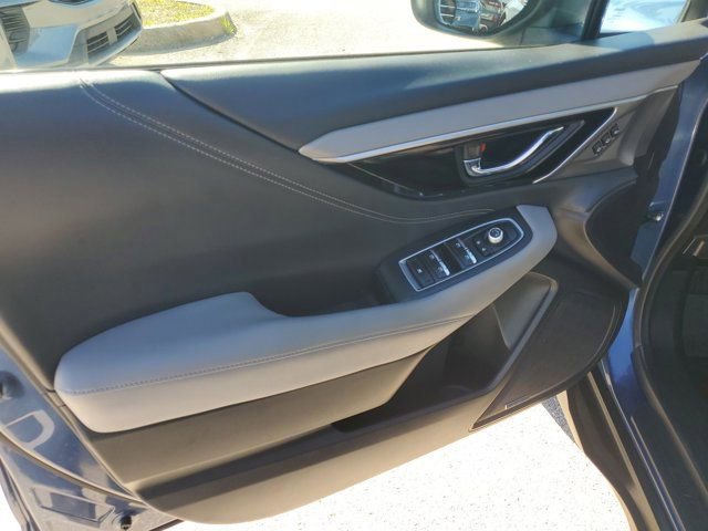 Used 2020 Subaru Outback Limited image 10