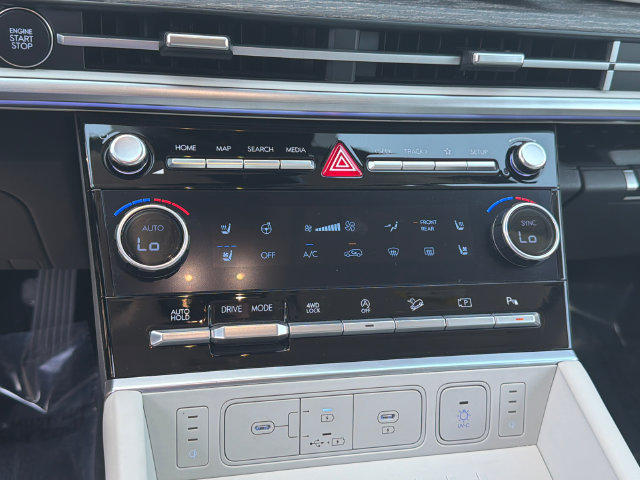 Used 2025 Hyundai Santa Fe Calligraphy AWD/4WD image 33