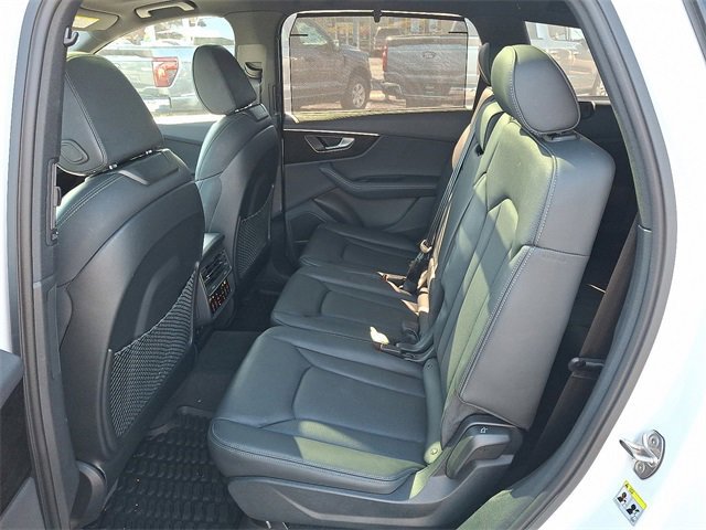 Used 2025 Audi Q7 3.0T Prestige w/ Prestige Package image 11