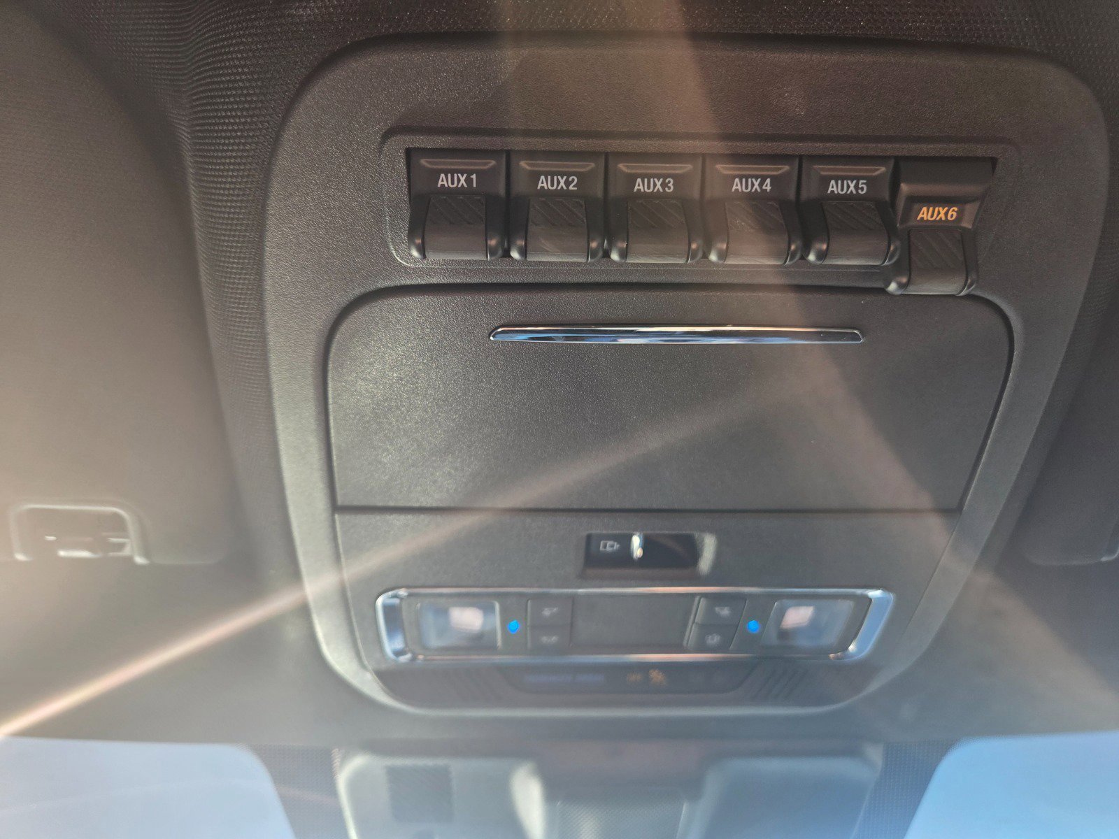 Certified 2024 Ford F150 Raptor AWD/4WD image 31