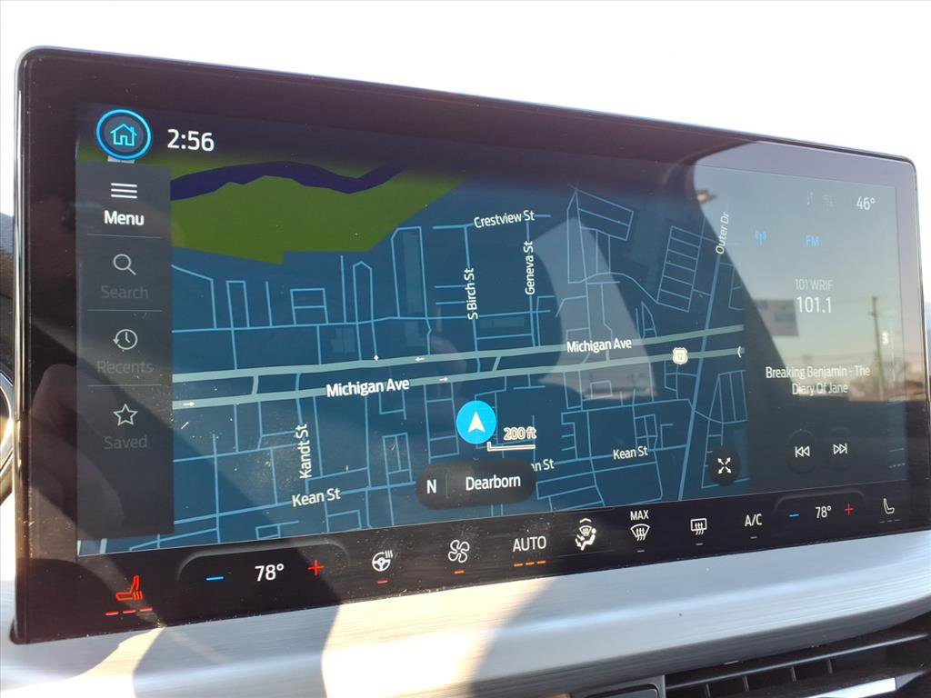 Certified 2024 Ford Escape Platinum image 21