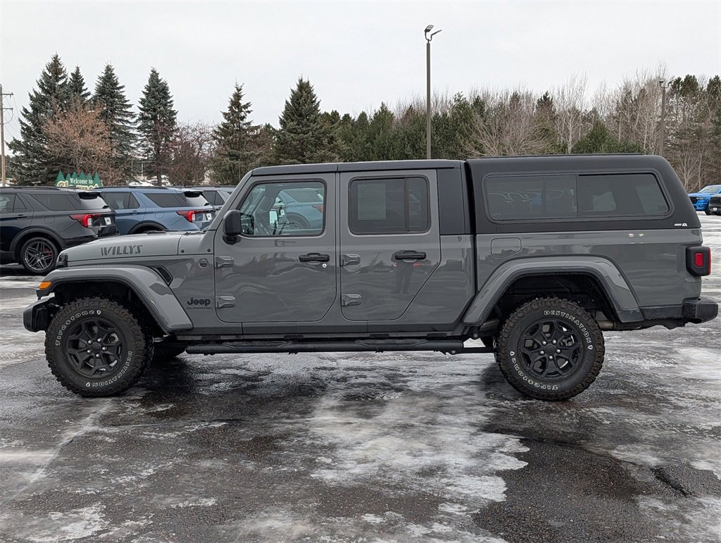 Used 2022 Jeep Gladiator Sport image 8