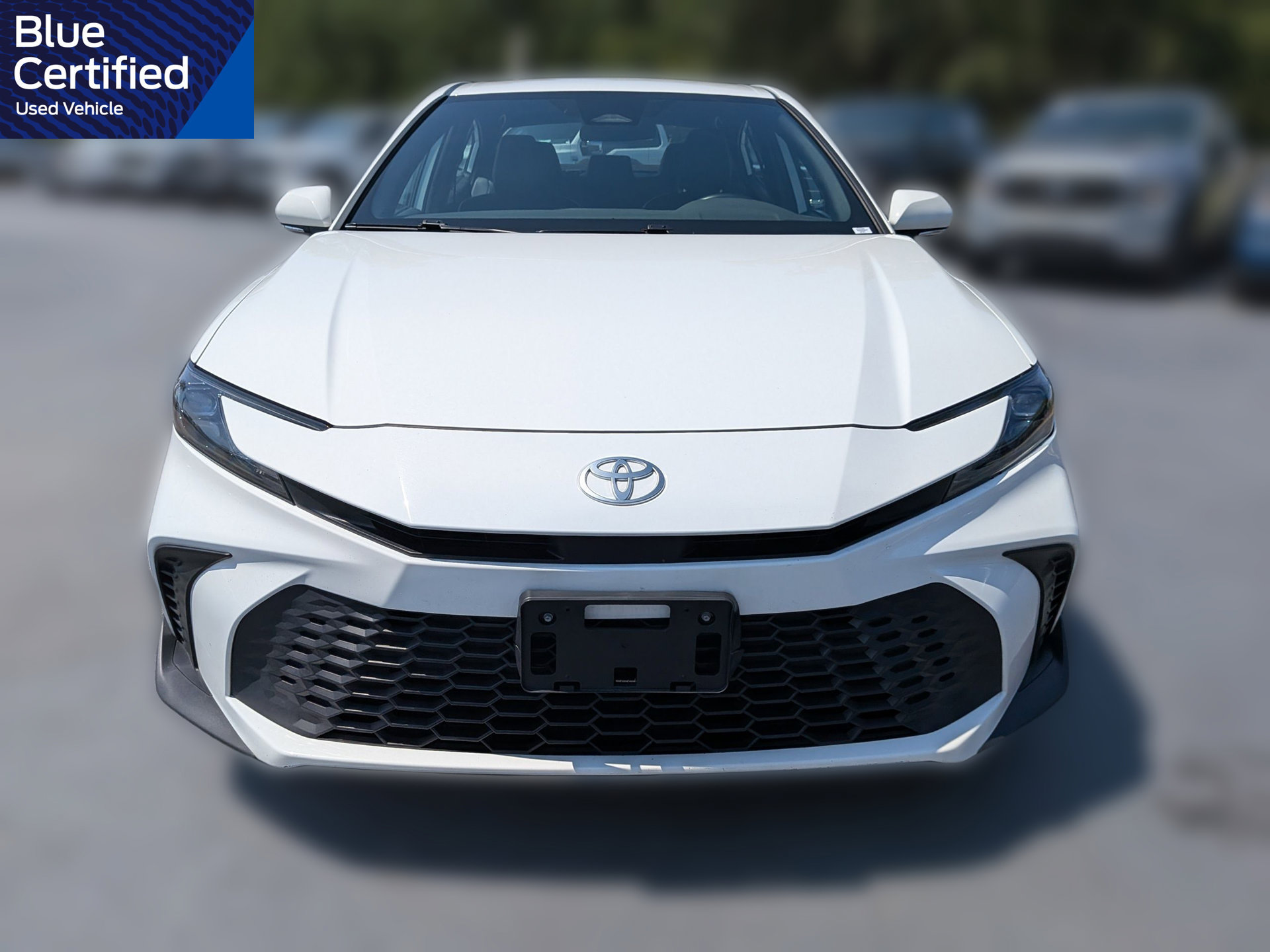 Used 2025 Toyota Camry SE FWD image 10