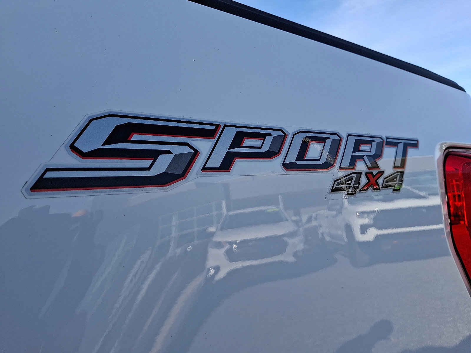 Certified 2022 Ford F150 XLT w/ Equipment Group 302A High image 31