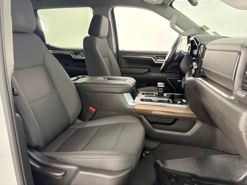 Used 2022 Chevrolet Silverado 1500 RST w/ Convenience Package II image 31