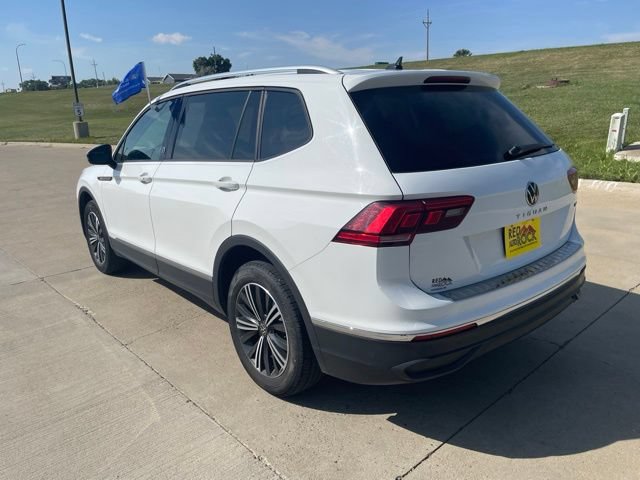 Used 2024 Volkswagen Tiguan Wolfsburg Edition AWD/4WD image 6