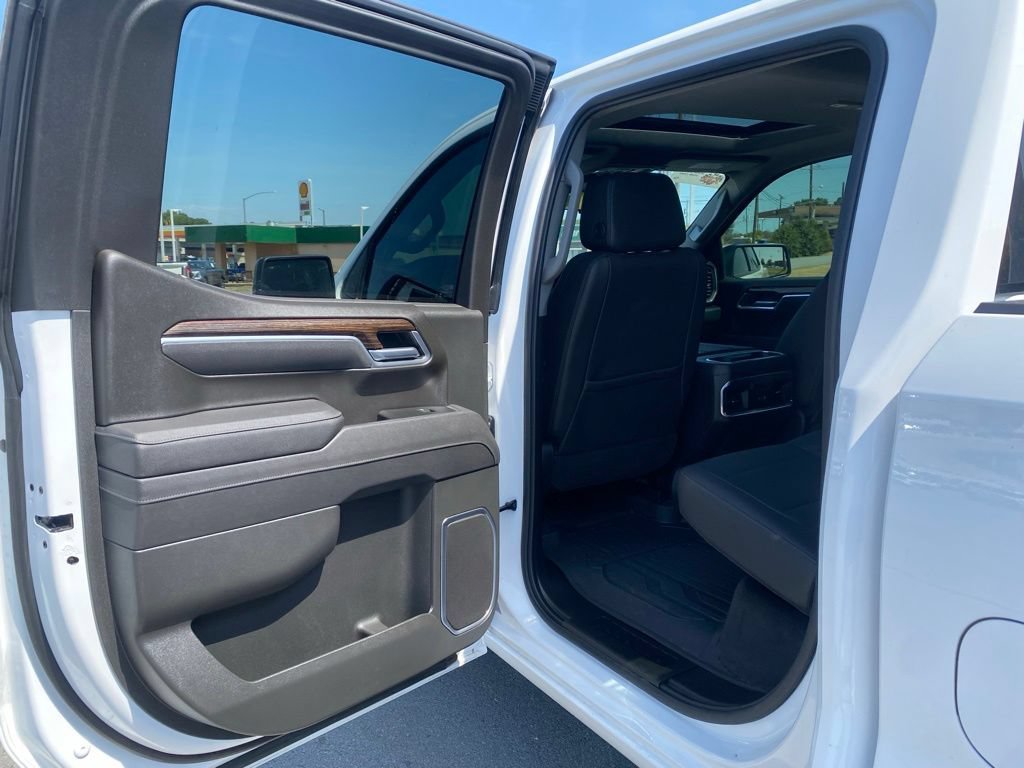 Used 2026 GMC Sierra 1500 Elevation w/ Elevation Premium Package AWD/4WD image 28