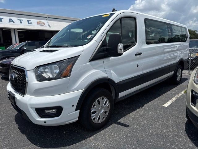 Certified 2024 Ford Transit 350 XLT RWD image 4