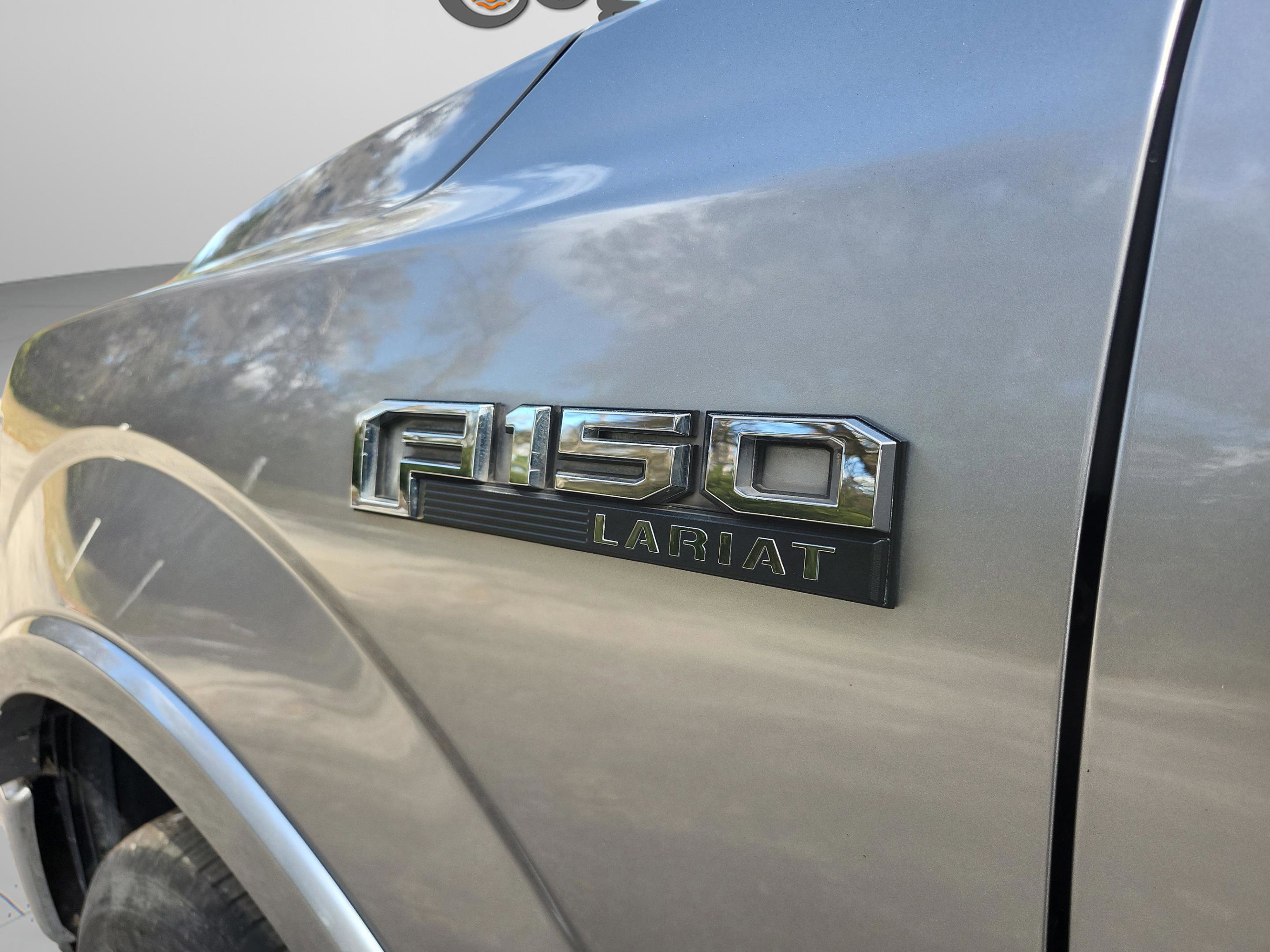 Certified 2020 Ford F150 Lariat image 29