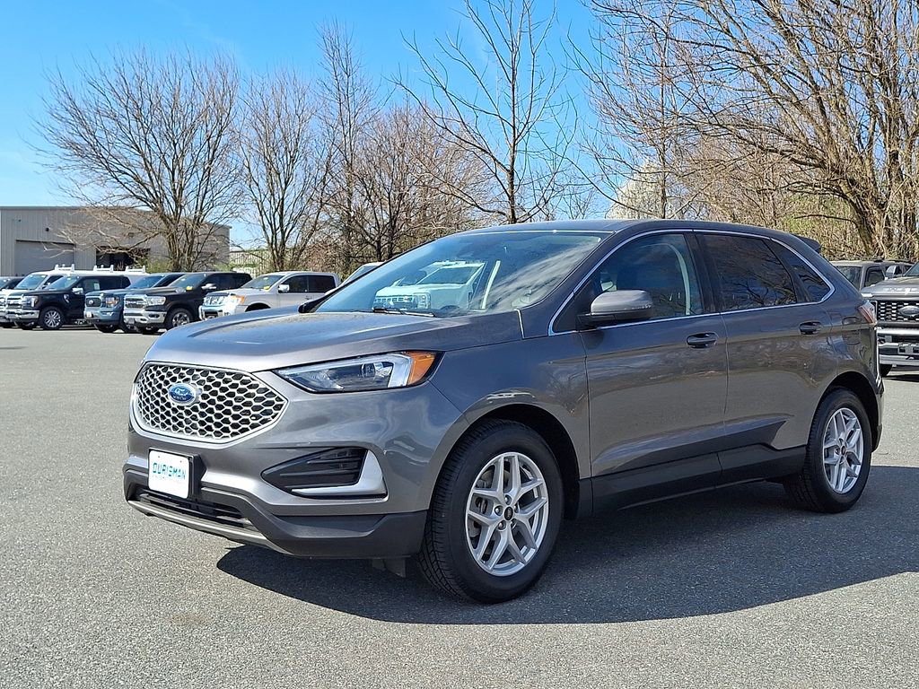 Certified 2024 Ford Edge SEL AWD/4WD image 3