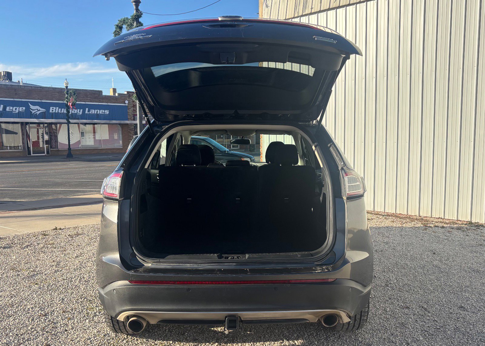 Certified 2017 Ford Edge SEL w/ Class II Trailer Tow Package image 9