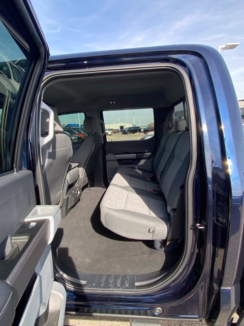 Certified 2025 Ford F250 XL w/ STX Appearance Package AWD/4WD image 10