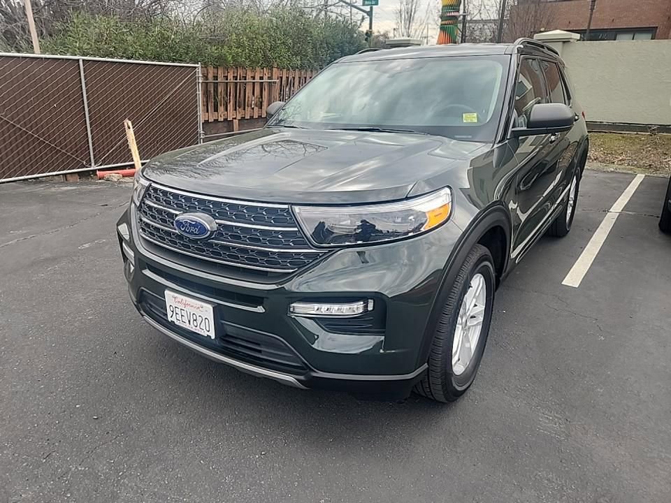 Certified 2023 Ford Explorer XLT w/ Equipment Group 202A image 1