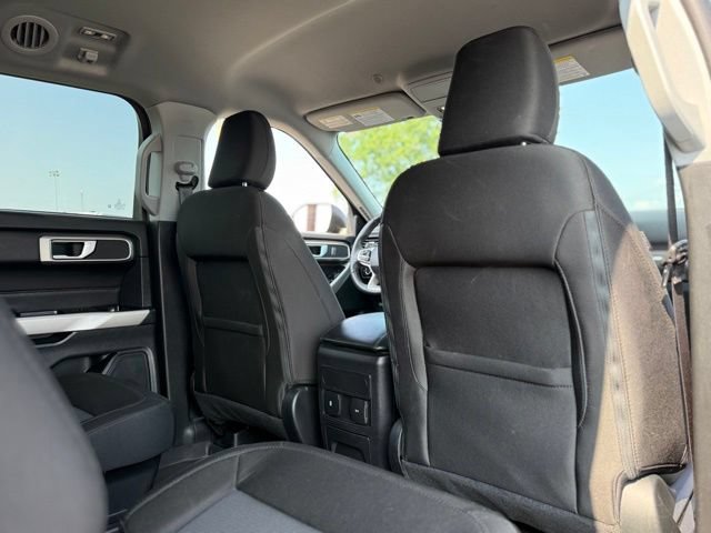 Certified 2024 Ford Explorer XLT w/ Class IV Trailer Tow Package AWD/4WD image 15
