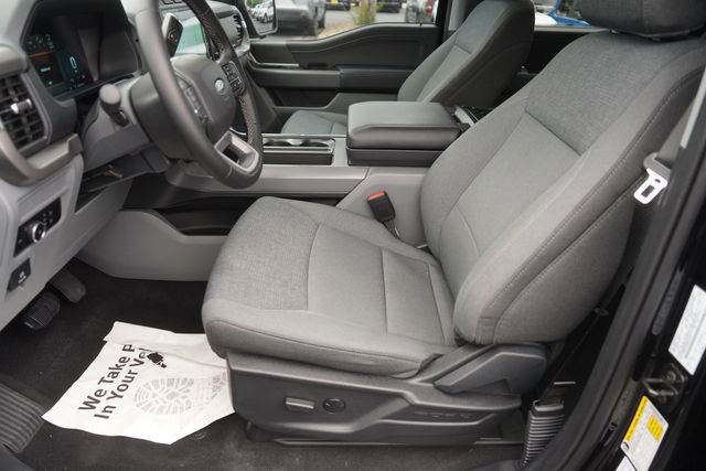 Certified 2024 Ford F150 XLT w/ Mobile Office Package RWD image 9