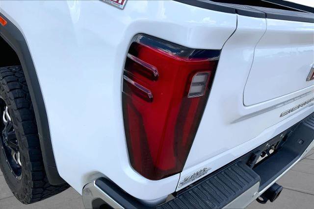 Used 2024 GMC Sierra 2500 SLT w/ SLT Premium Package AWD/4WD image 28