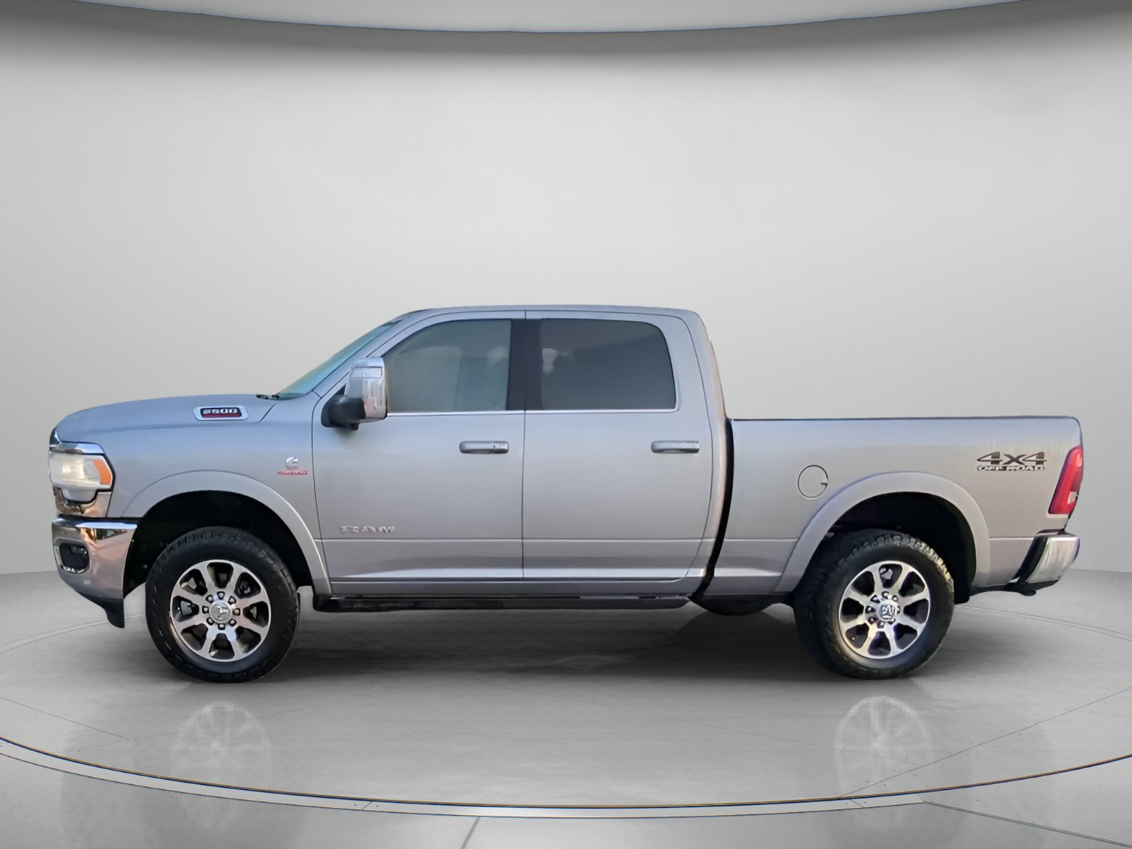Used 2024 RAM 2500 Longhorn AWD/4WD image 16