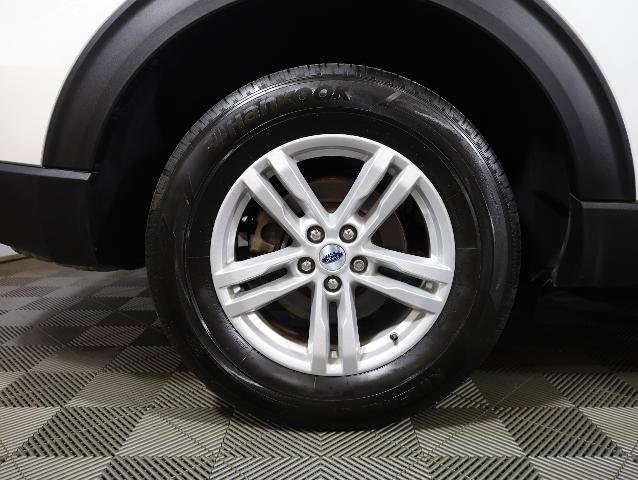 Certified 2023 Ford Explorer XLT w/ Equipment Group 202A image 26