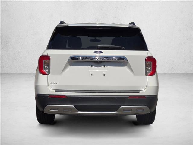Certified 2023 Ford Explorer XLT w/ Equipment Group 202A image 7