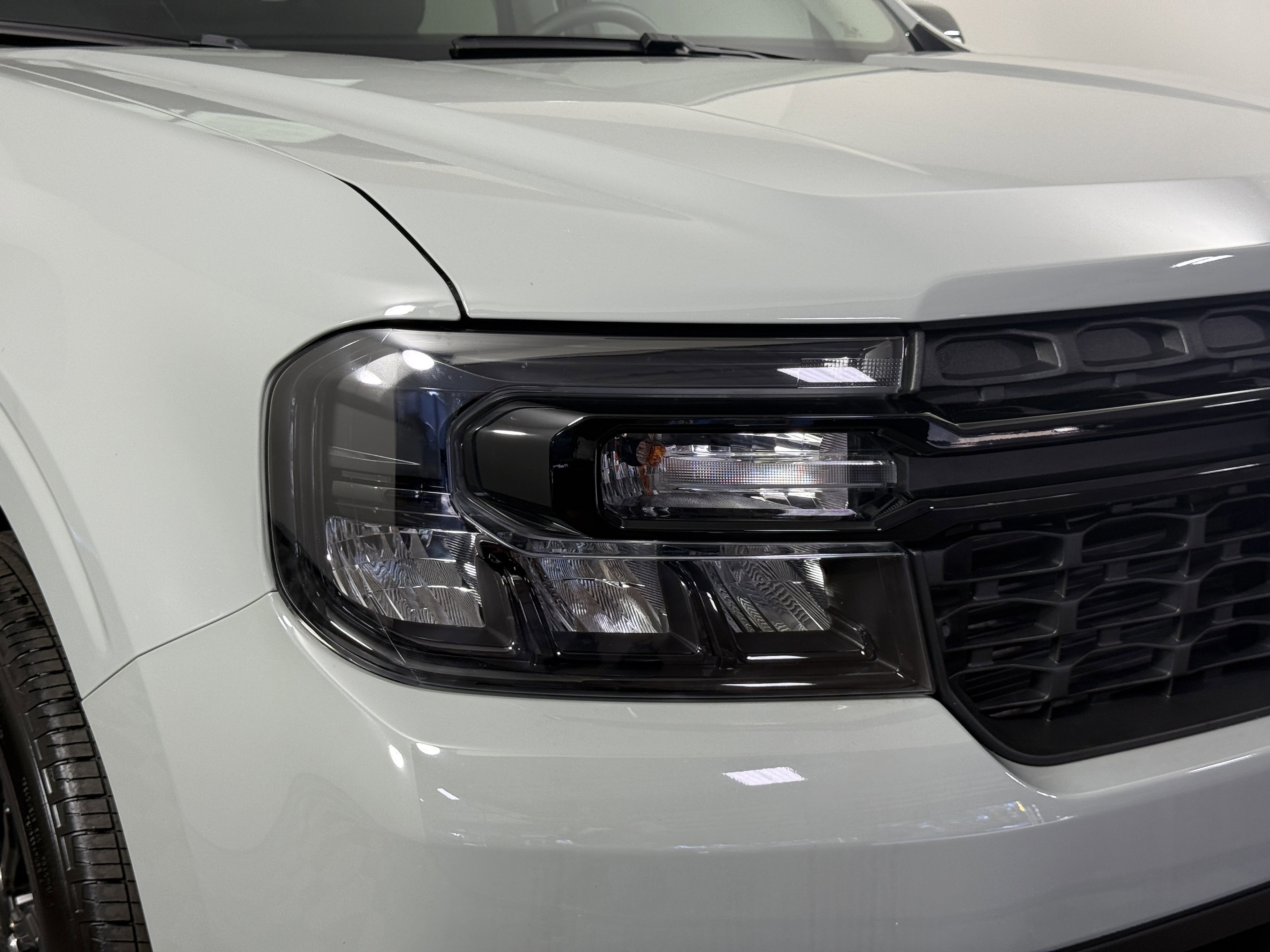 Certified 2024 Ford Maverick XLT w/ XLT Luxury Package image 7