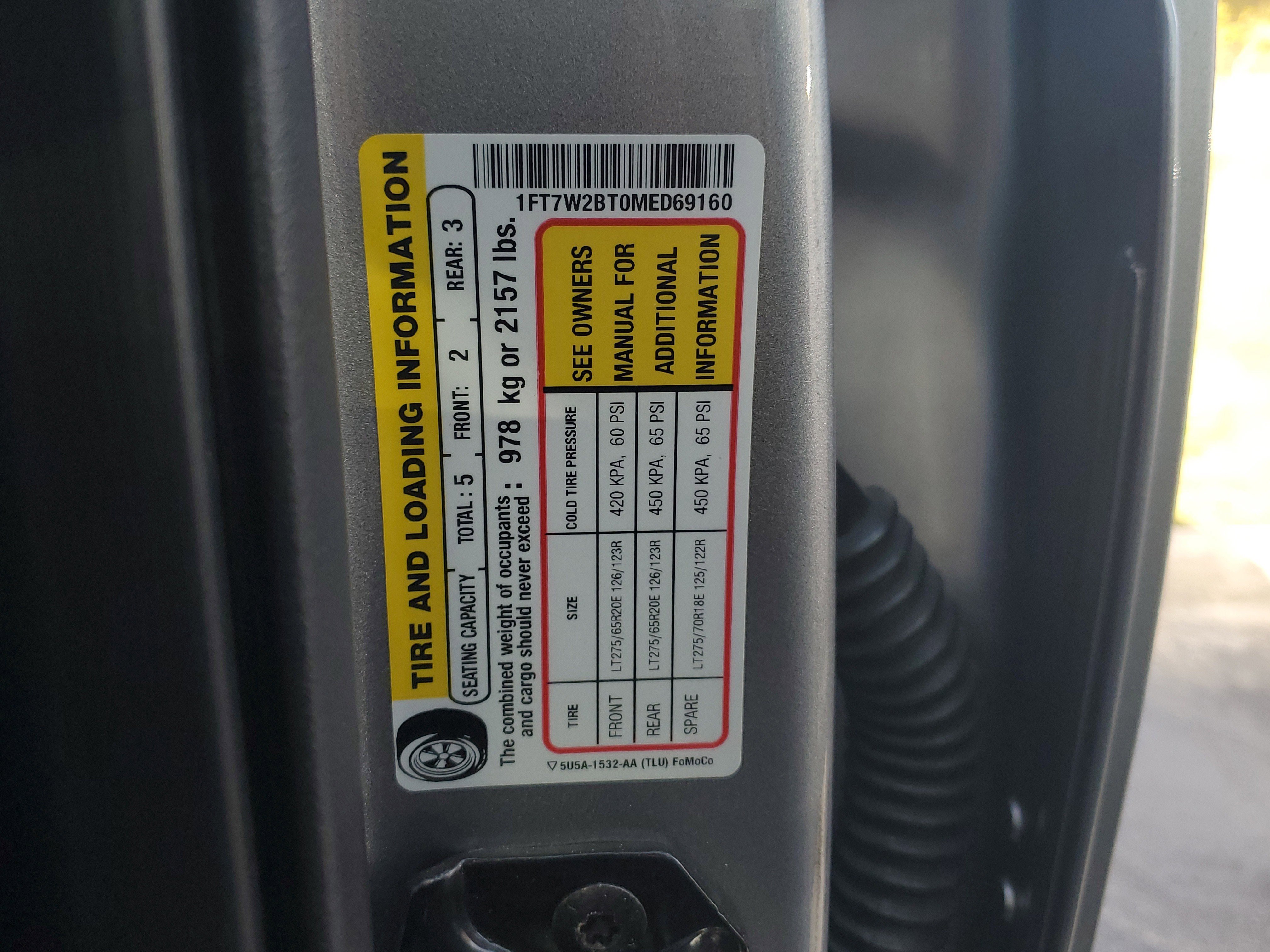 Certified 2021 Ford F250 Platinum w/ FX4 Off-Road Package image 30