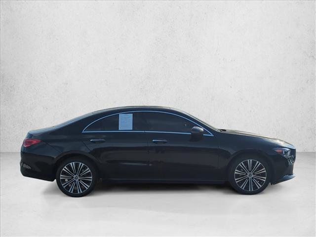 Used 2022 Mercedes-Benz CLA 250 4MATIC image 4