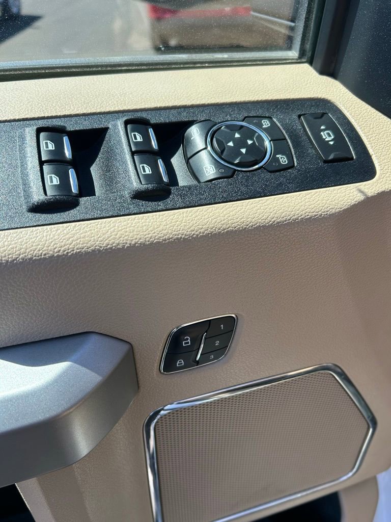 Certified 2019 Ford F250 Lariat w/ Lariat Ultimate Package AWD/4WD image 12