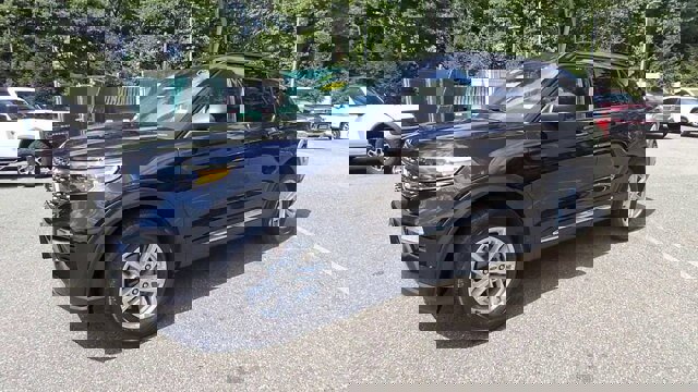 Certified 2022 Ford Explorer XLT w/ Equipment Group 202A image 2