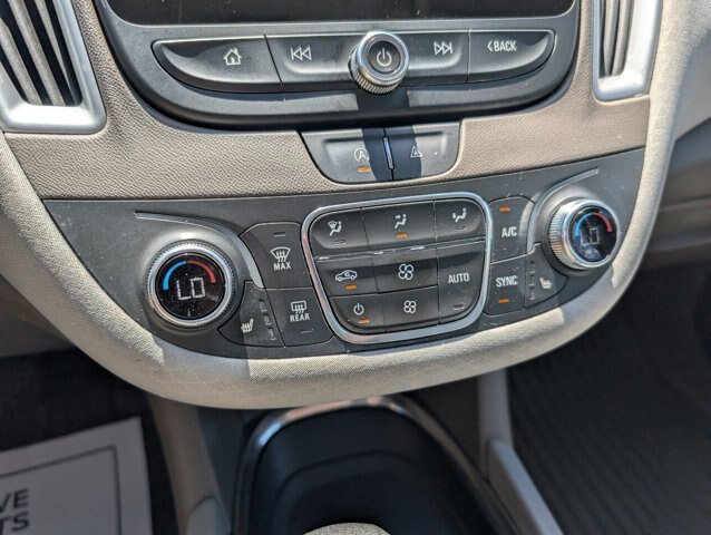 Used 2023 Chevrolet Malibu LT FWD image 14