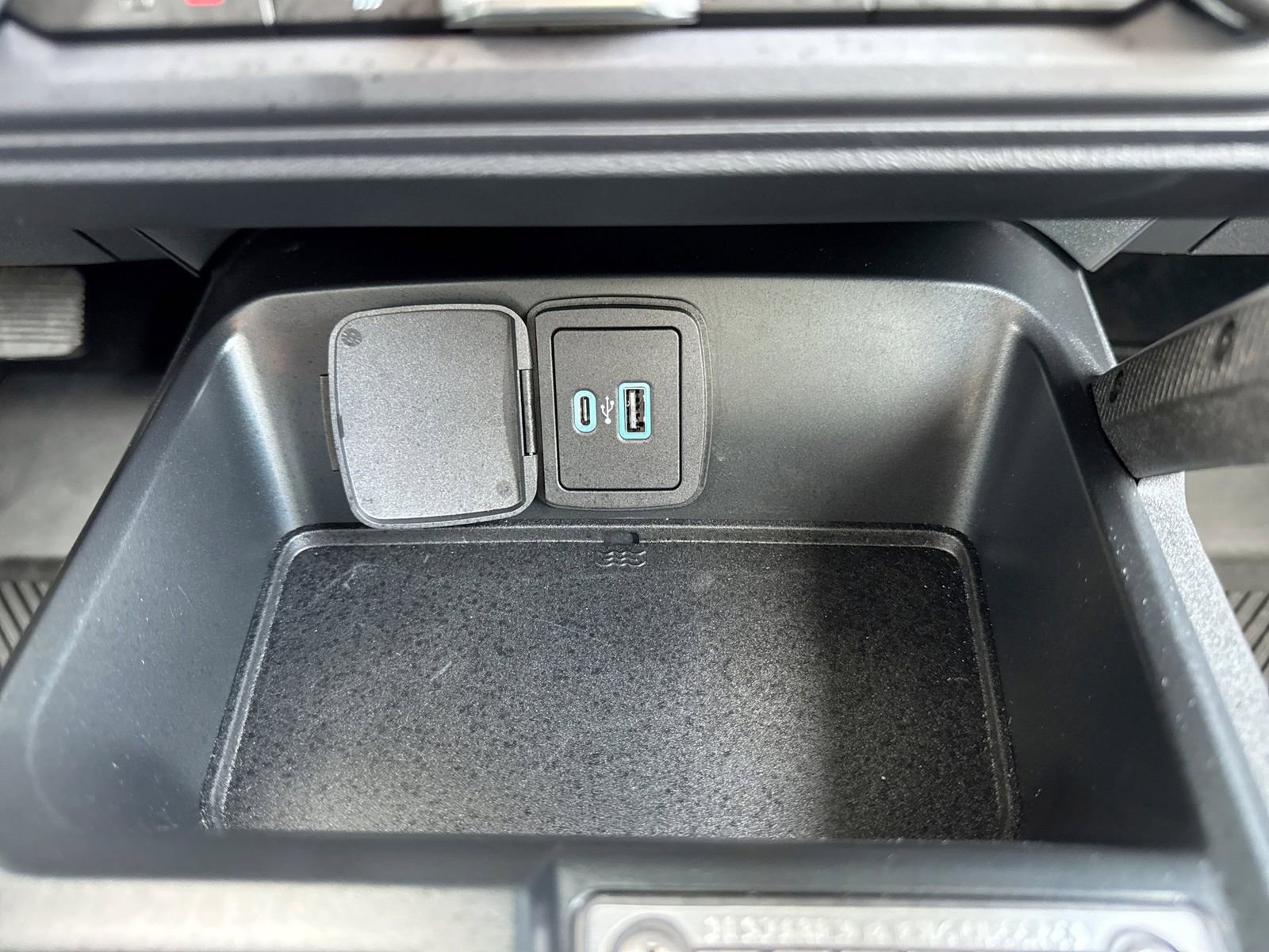 Certified 2024 Ford Bronco Outer Banks AWD/4WD image 29