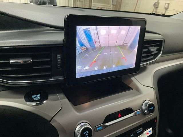 Certified 2023 Ford Explorer XLT w/ Equipment Group 202A image 11