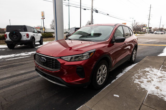 Certified 2025 Ford Escape Active w/ Active Premium Tech Pack image 7
