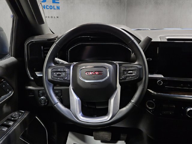 Used 2024 GMC Sierra 1500 Elevation w/ LPO, Elevation Black Package AWD/4WD image 14