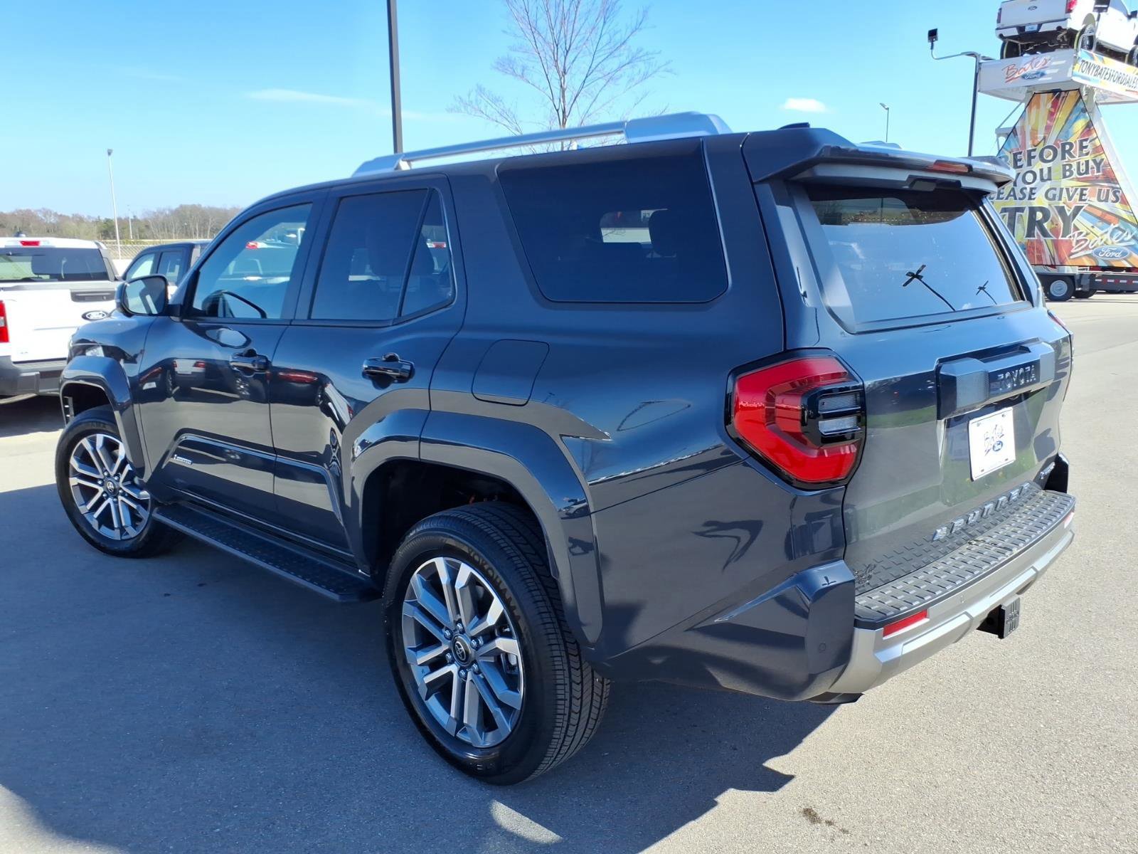 Used 2025 Toyota 4Runner Limited image 3