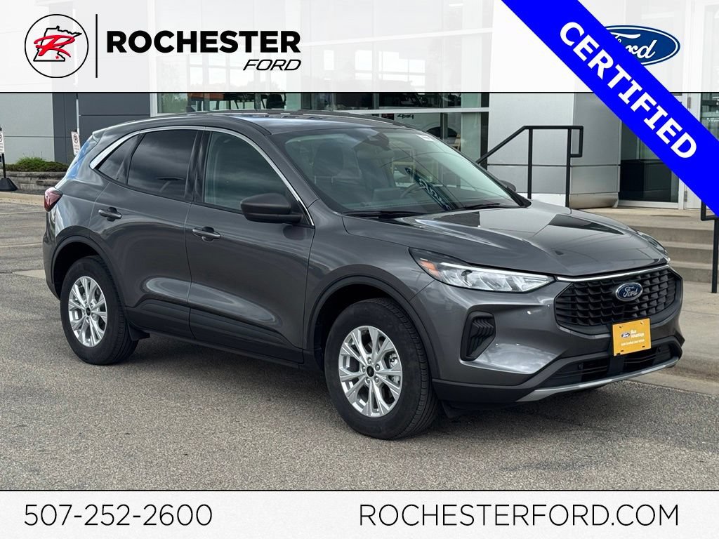 Certified 2024 Ford Escape Active AWD/4WD image 1