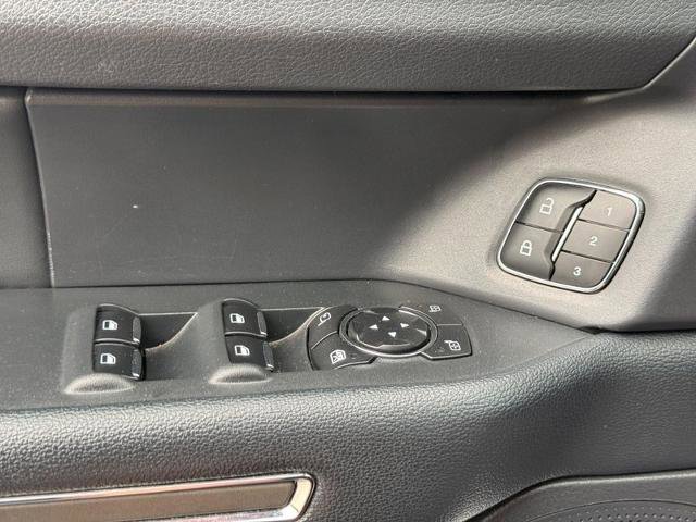 Certified 2024 Ford Expedition XLT RWD image 24