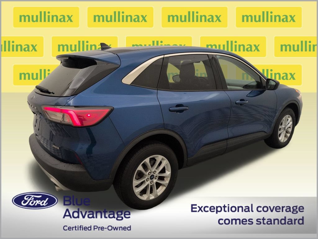 Certified 2022 Ford Escape SE AWD/4WD image 3