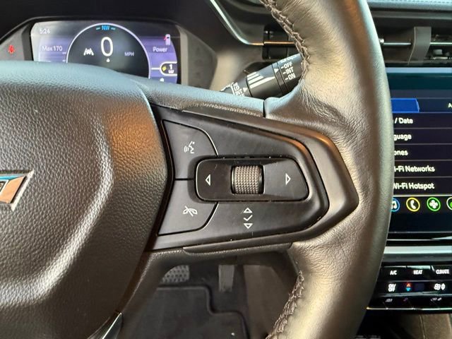 Used 2023 Chevrolet Bolt LT w/ Infotainment Package image 24